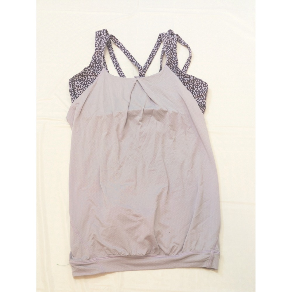 Lululemon No Limits Tank Top Women's Size 8 Lilac Purple‎ Built-In Bra Crossback